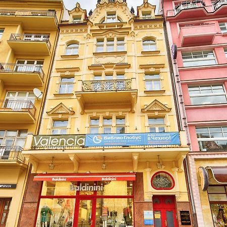 Apartments Valencia Карлові Вари Екстер'єр фото